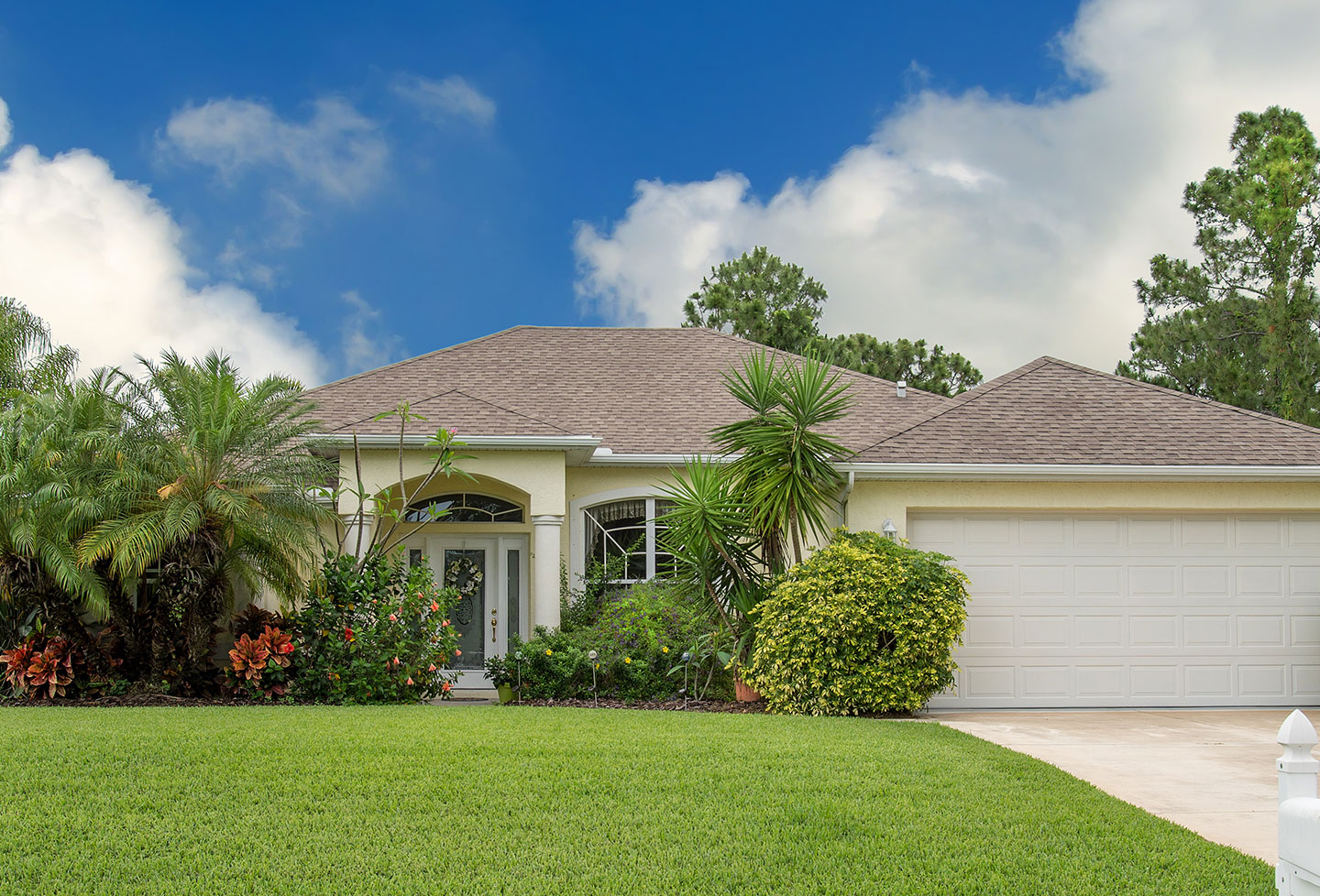 kissimmee roofing contractors, kissimmee roofers, kissimmee roofing company, roofers near me, roofing contractors near me